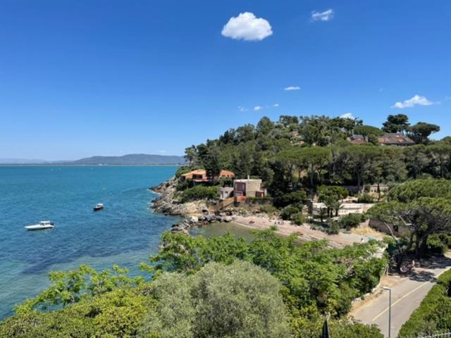 Appartamento "Casa Girasole" Con Accesso Diretto Alla Spiaggia Porto Santo Stefano  Luaran gambar